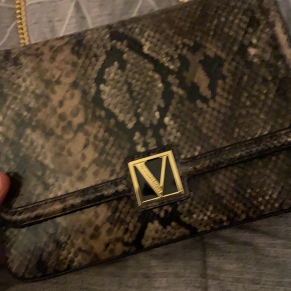 Handbag - Picture 2 of 5